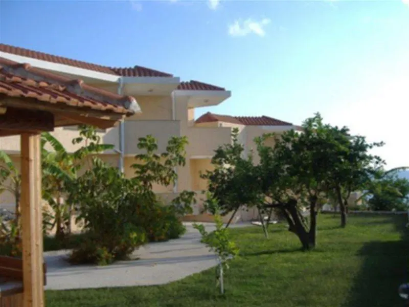 Διαμέρισμα Christina Studios Λουρδάτα